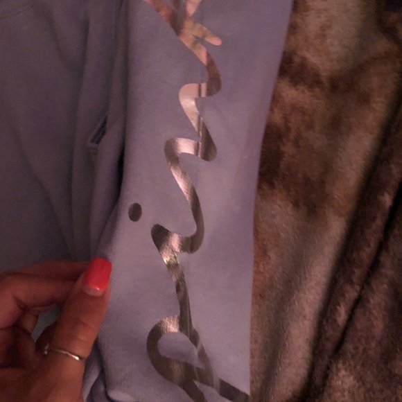 VS pink joggers size L - Picture 3 of 3